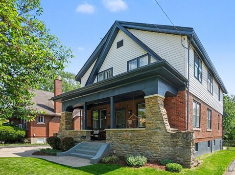 Photo of 3231 E Darwin Avenue, Cincinnati, OH 45211 (MLS # 1877198)