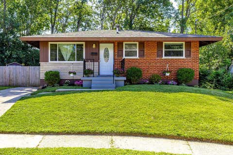 Photo of 9416 Ridgemoor Avenue, Colerain Township, OH 45231 (MLS # 1889849)