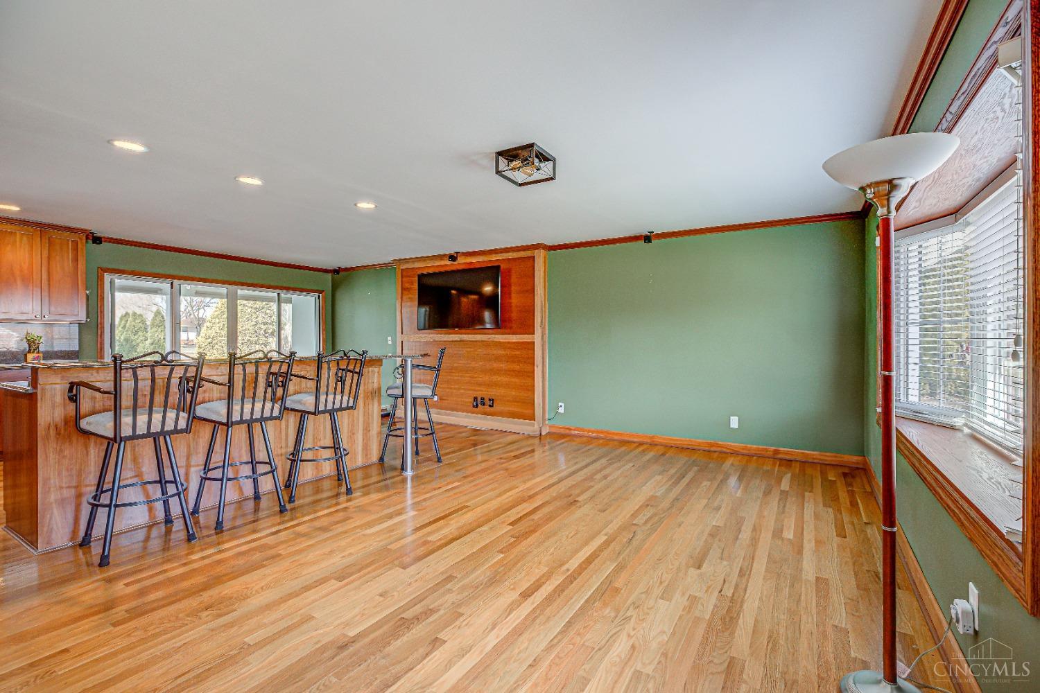 5351 Tallawanda Drive, Fairfield, Ohio image 3