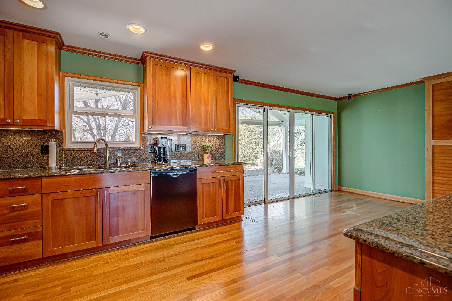 5351 Tallawanda Drive, Fairfield, Ohio image 9