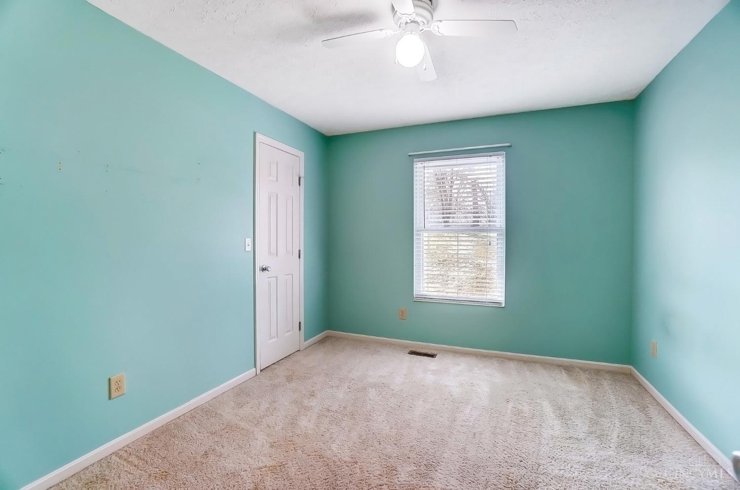 381 Mollie Drive, Hamilton, Ohio image 21