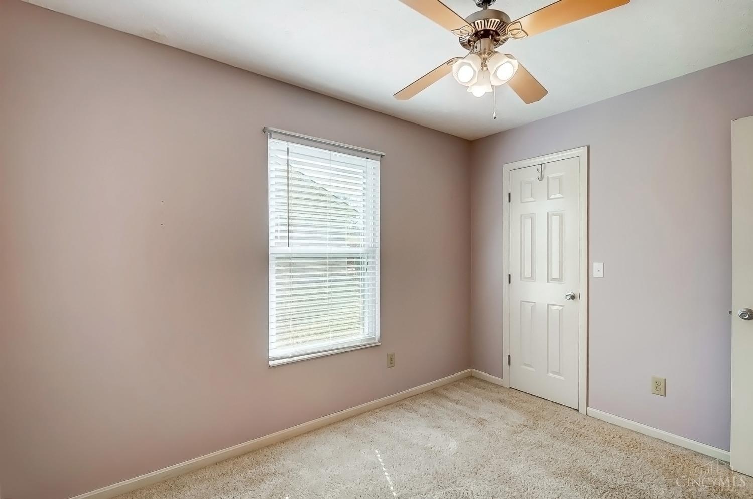 381 Mollie Drive, Hamilton, Ohio image 20