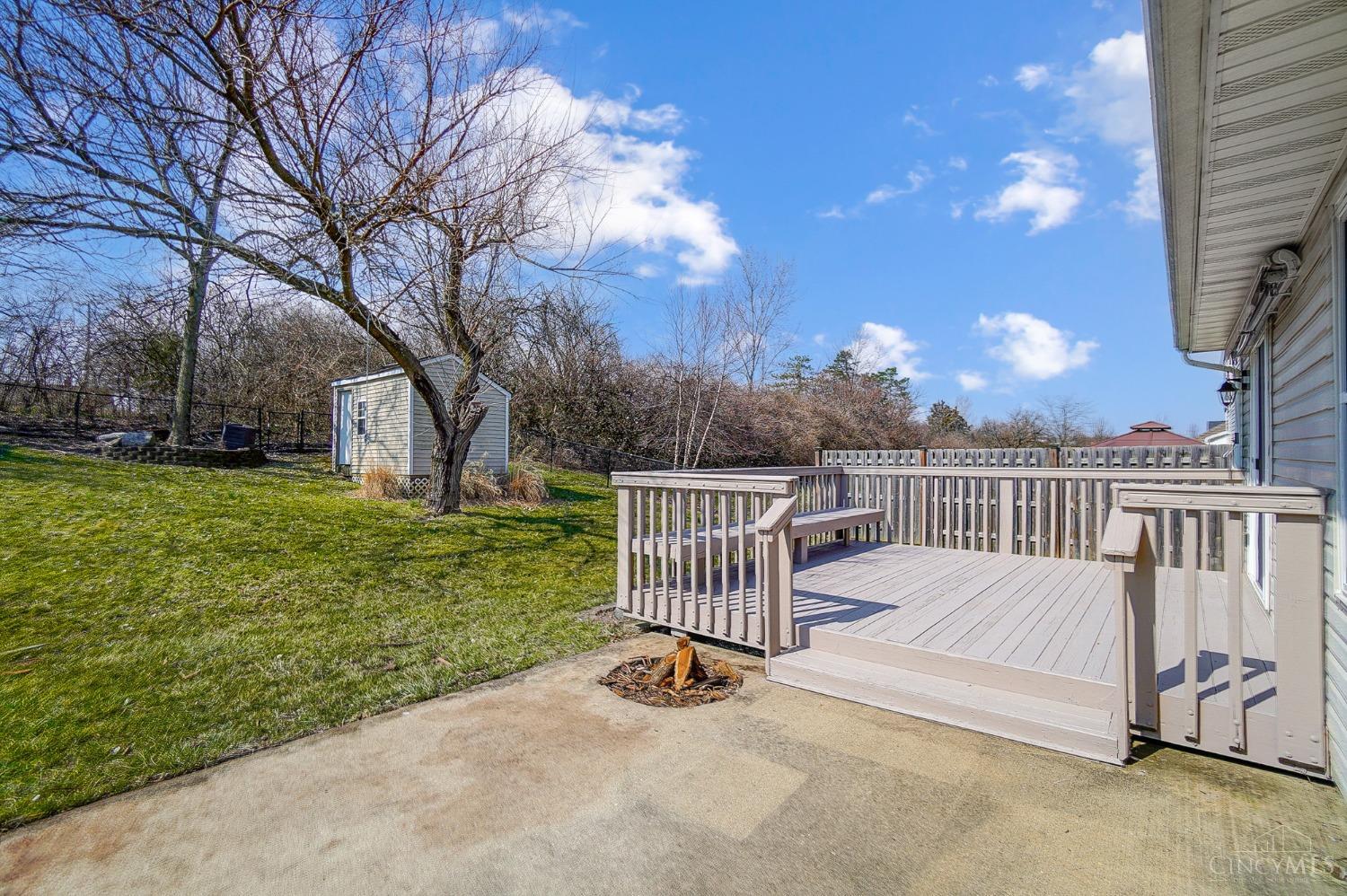 381 Mollie Drive, Hamilton, Ohio image 45