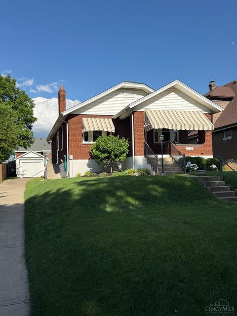 Homes For Sale - 1142 Coronado Avenue<br/> Cincinnati, OH 45238