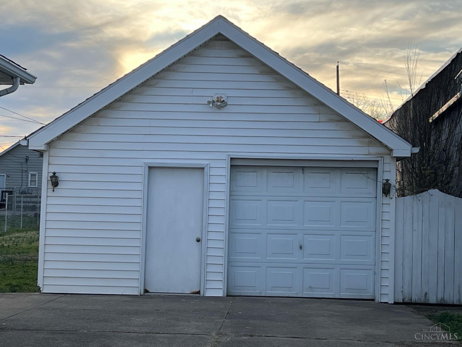 108 Crawford Street, Middletown, Ohio image 3