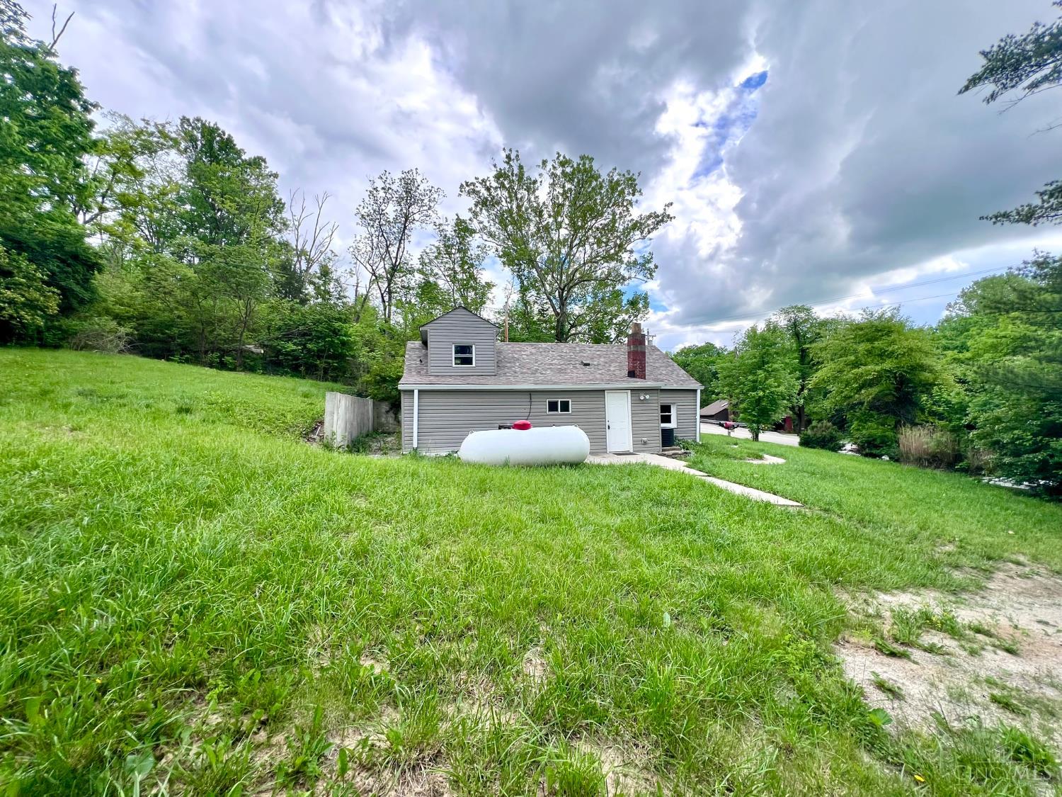 7530 E Miami River Road, Colerain Twp, Ohio image 2