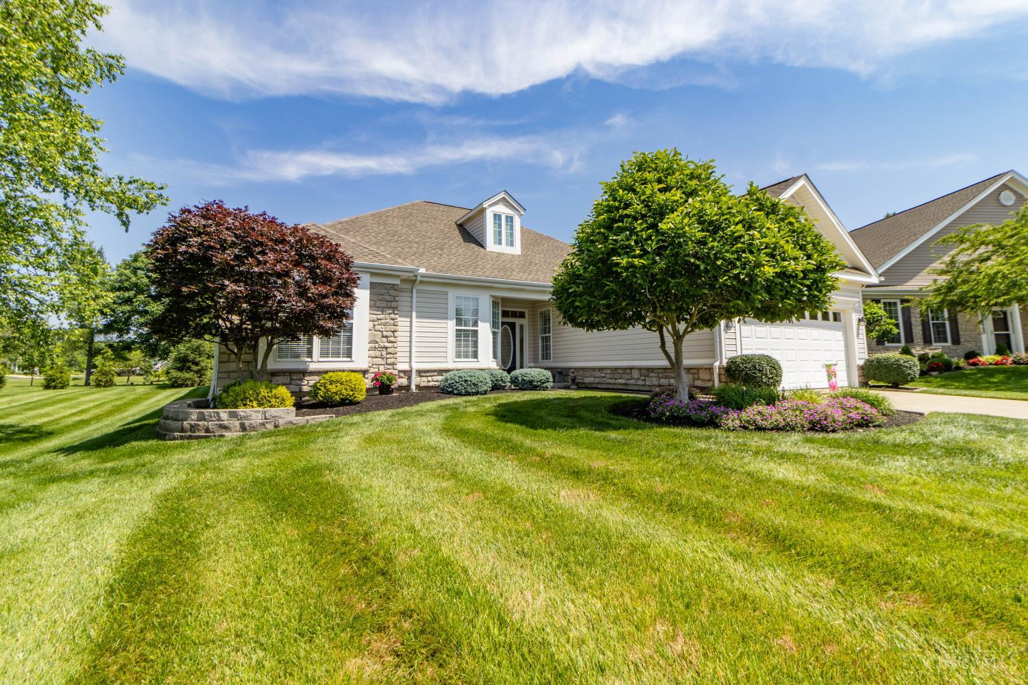 1192 Creek Cove