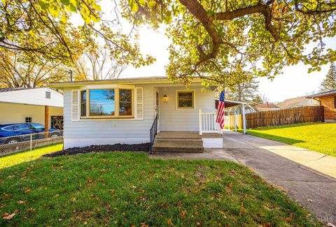 Photo of 974 Westview Avenue, Hamilton, OH 45011 (MLS # 1871225)