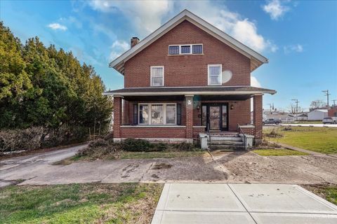 Photo of 137 E Main Street, Hillsboro, OH 45133 (MLS # 1870916)