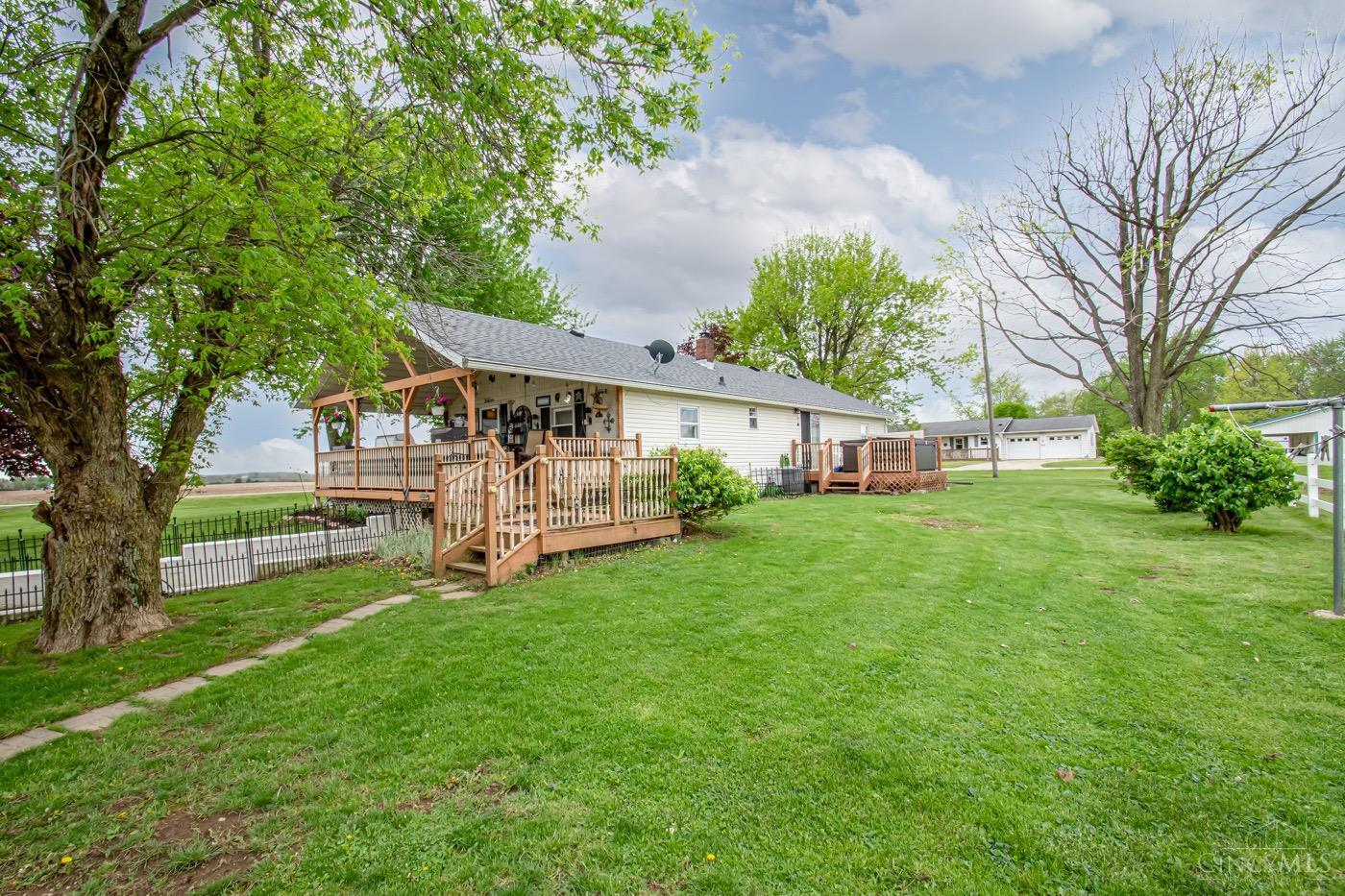 3202 Borradaile Road, Eaton, Ohio image 4