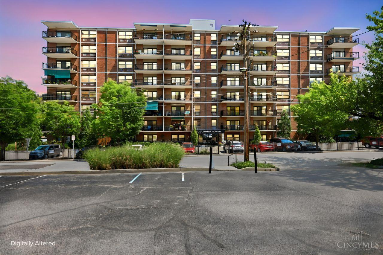 1815 Wm H Taft Road 505