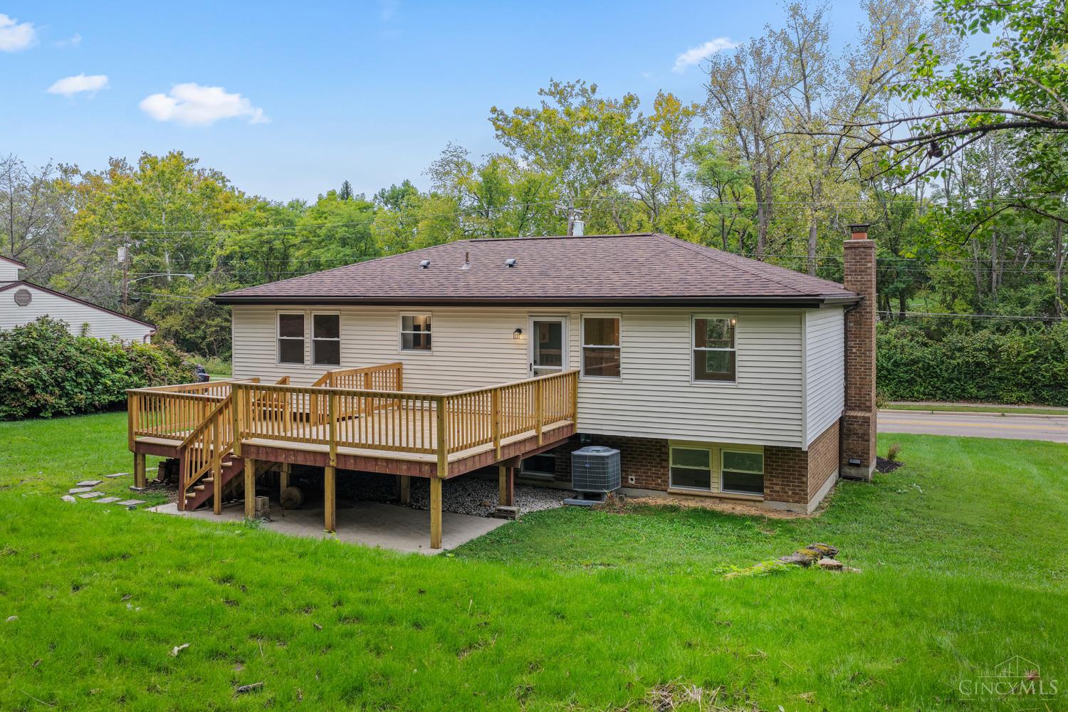 2618 Hunt Road