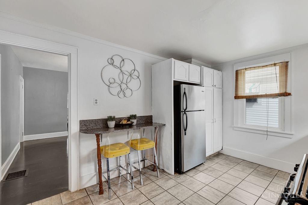 6809 Vinewood Avenue, Cincinnati, Ohio image 10