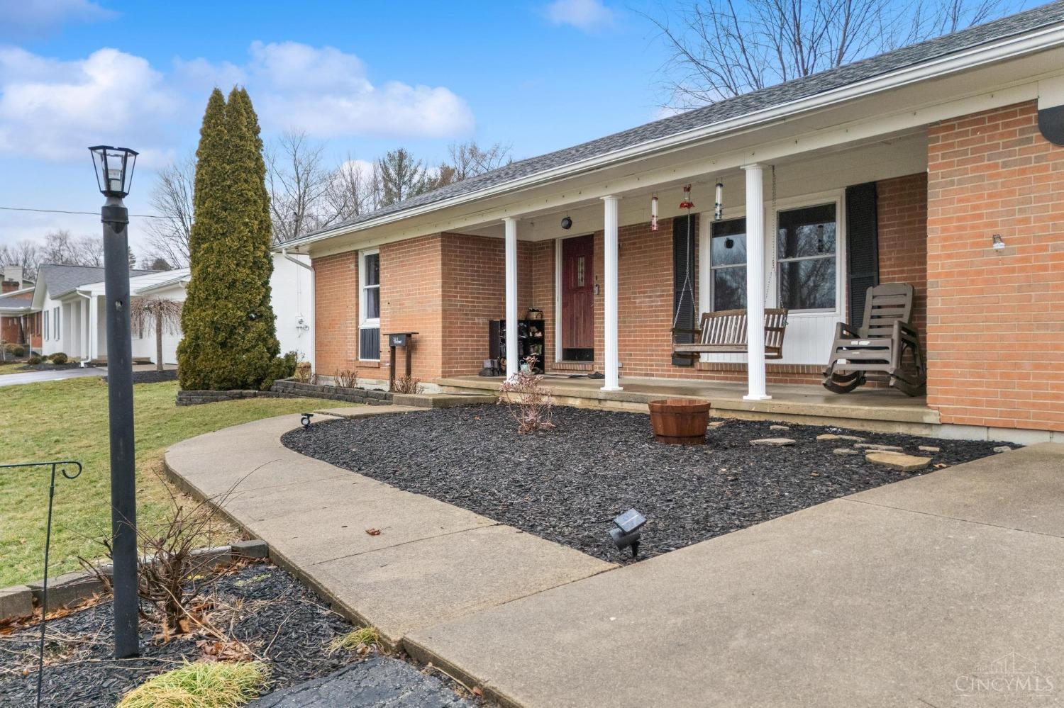 122 Westover Drive, Hillsboro, Ohio image 9