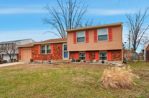 Photo of 905 Leslie Court, Mason, OH 45040 (MLS # 1866123)