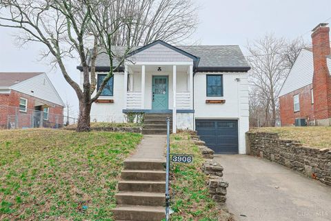 Photo of 3906 Standish Avenue, Cincinnati, OH 45213 (MLS # 1870339)