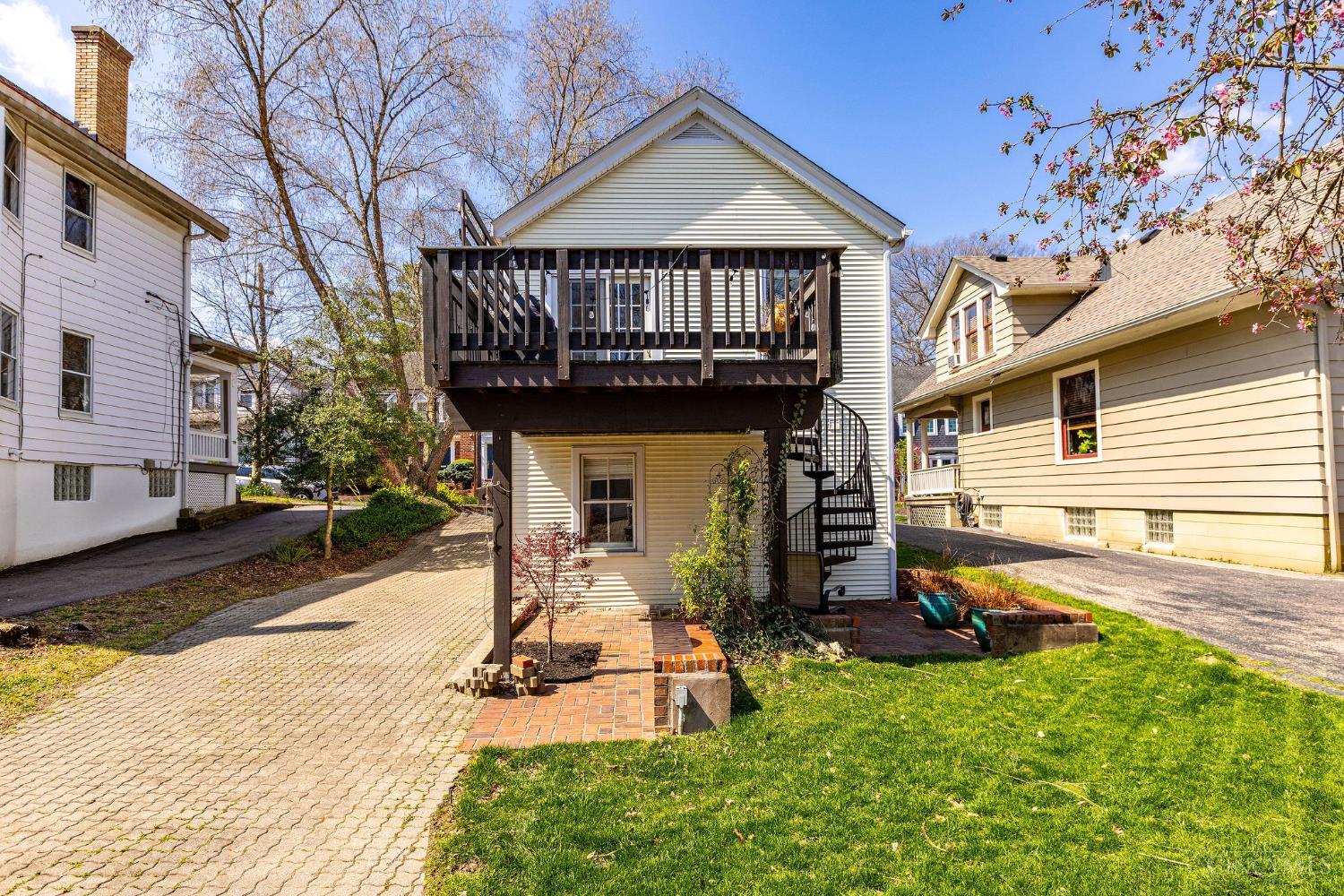 3640 Herschel Avenue