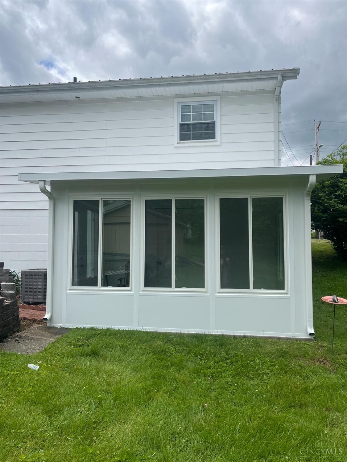 948 N High Street, Hillsboro, Ohio image 2
