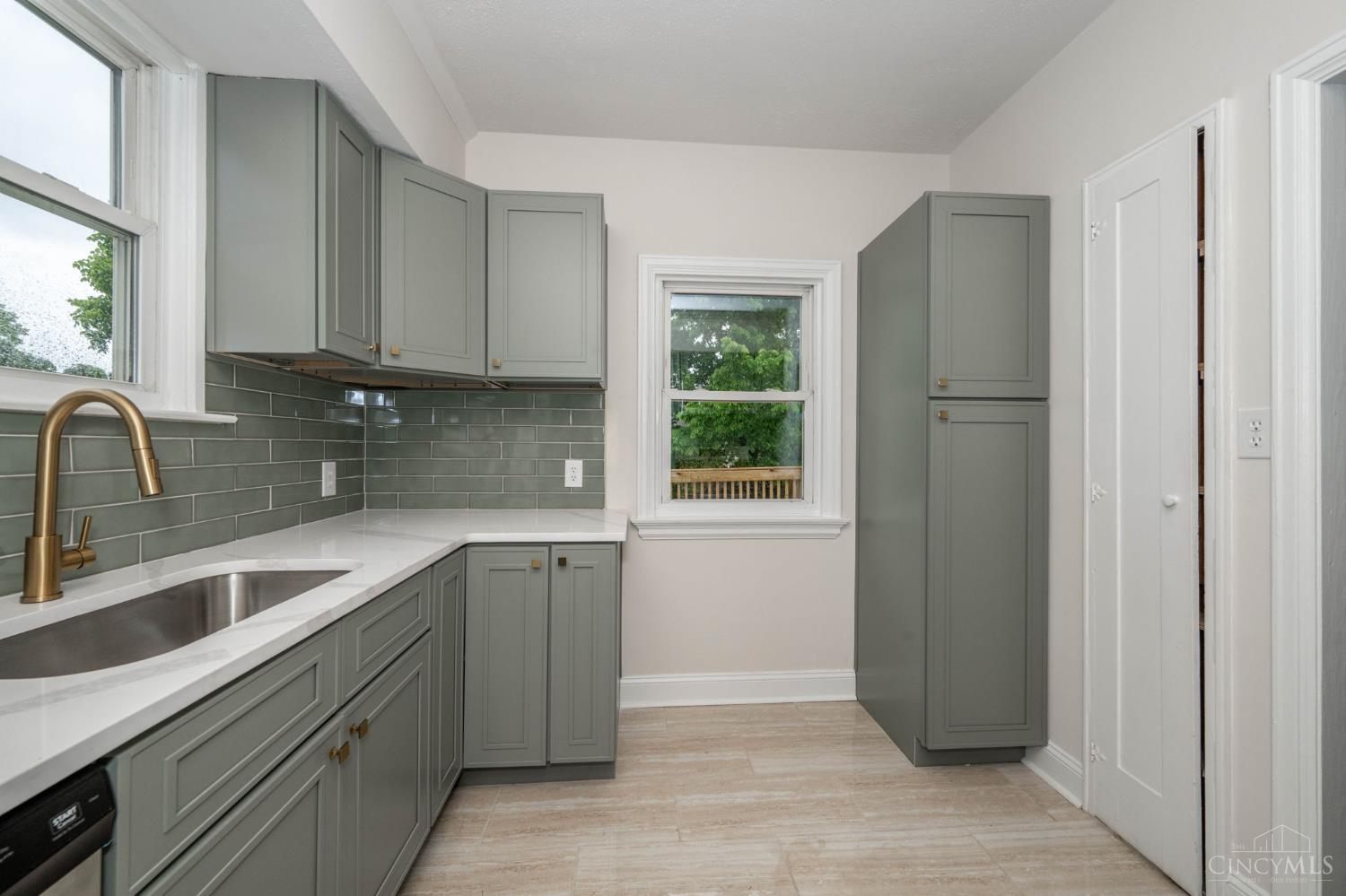 635 Haven Avenue, Hamilton, Ohio image 12