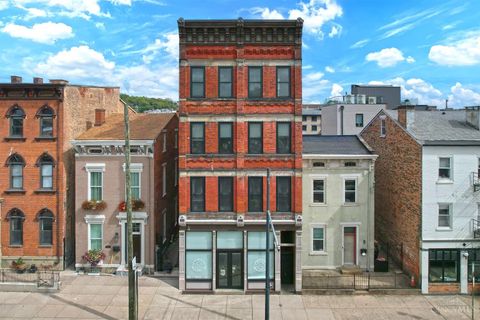 Photo of 1408 Elm Street #3, Cincinnati, OH 45202 (MLS # 1856651)