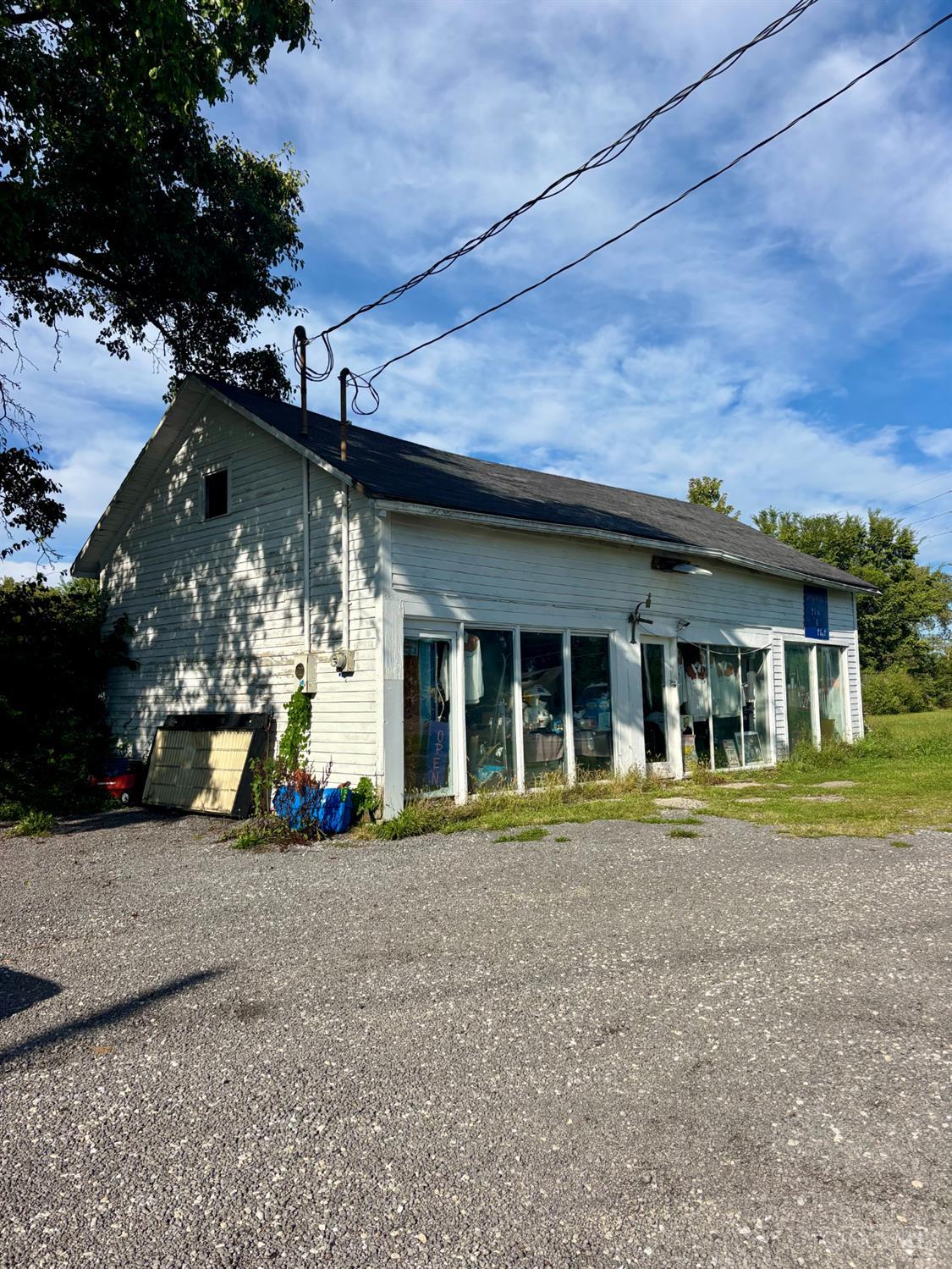 2524 W St Rt 122