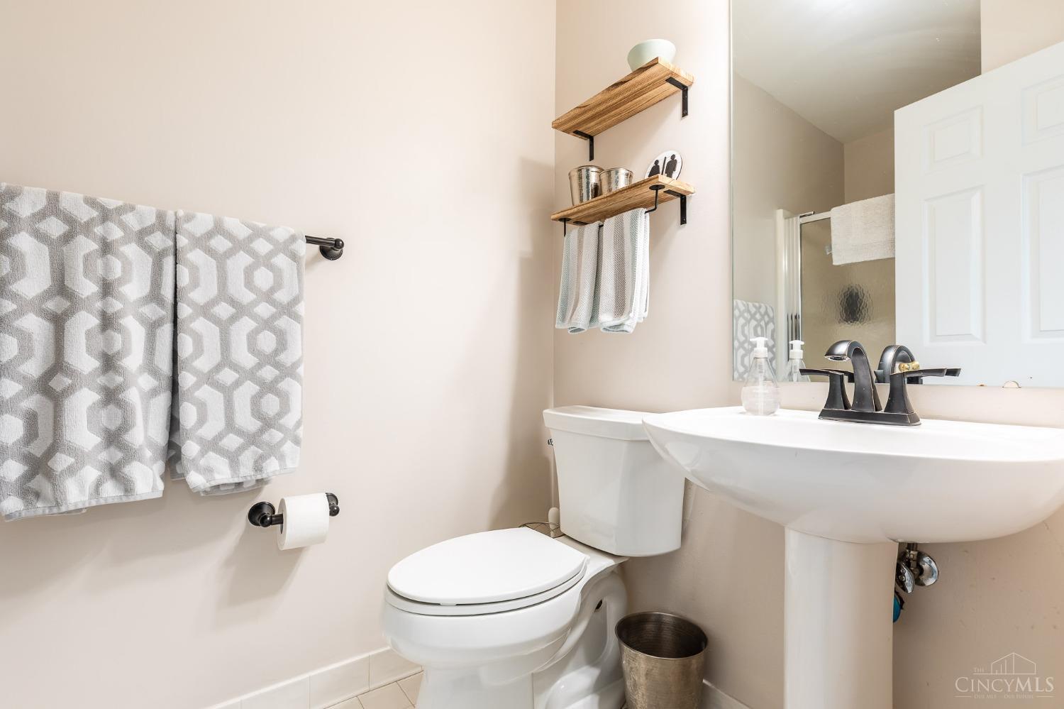 600 Delta Avenue #24, Cincinnati, Ohio image 17