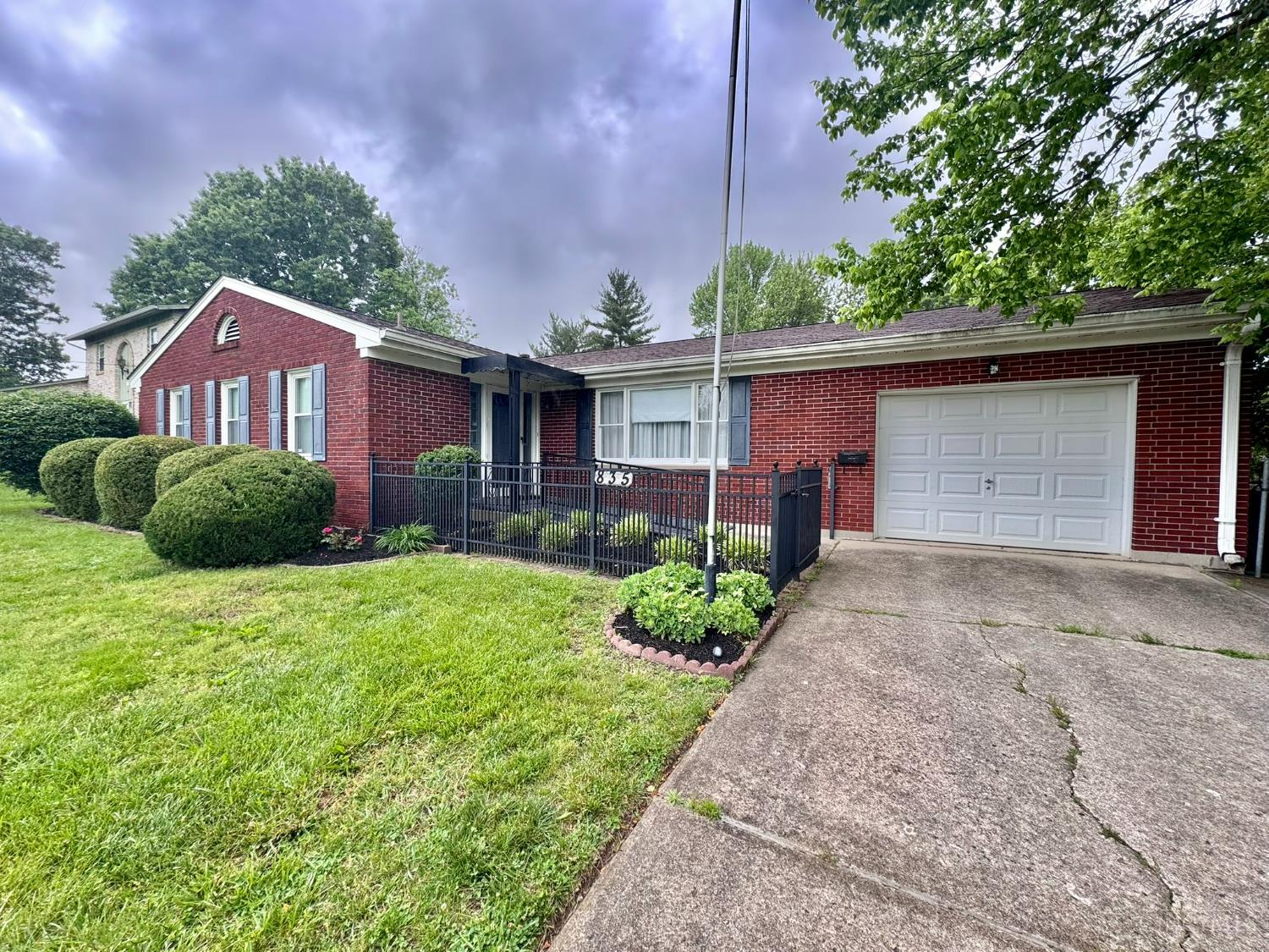 835 Wesleyan Drive, Fairfield, Ohio image 1