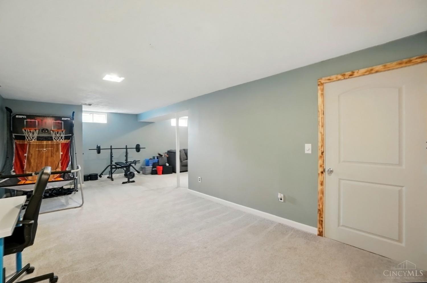 6543 Niderdale Way, Madison Twp, Ohio image 20