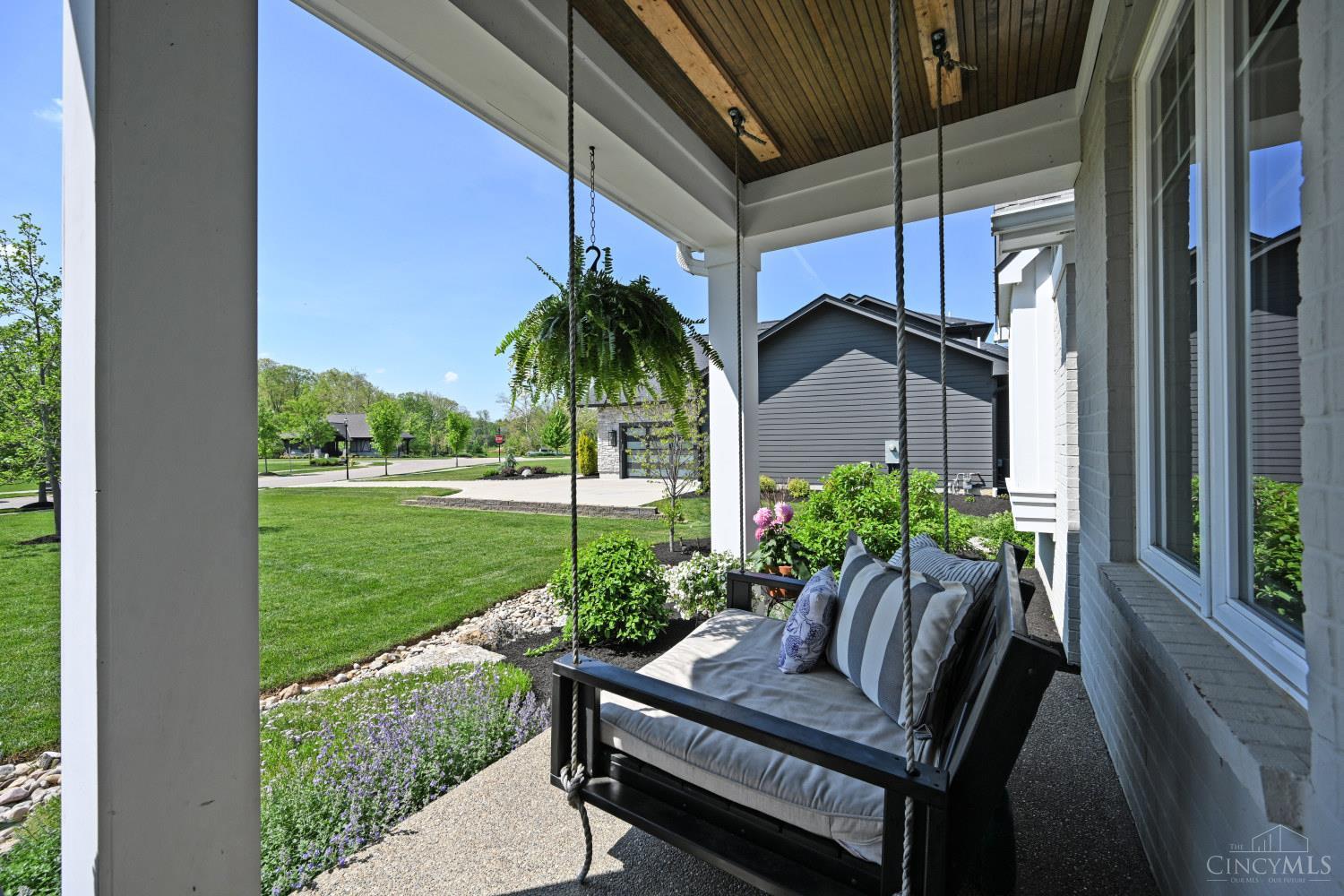 5244 Sycamore View Drive
