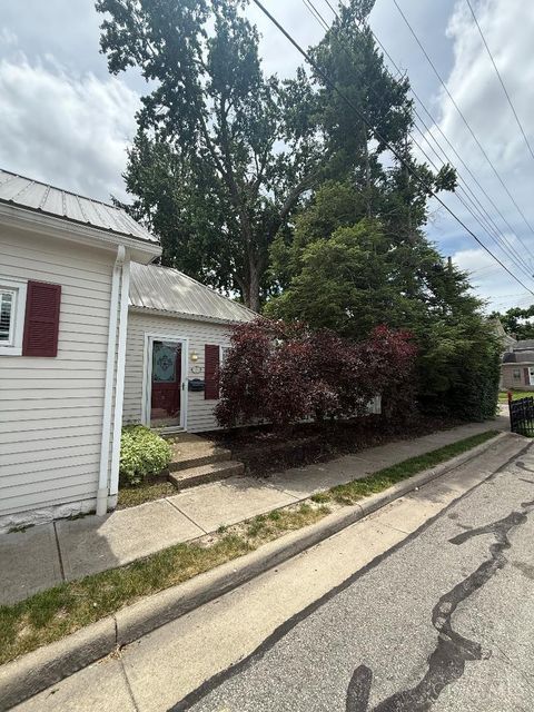 Homes For Sale - 76 S Second Street<br/> Batavia, OH 45103