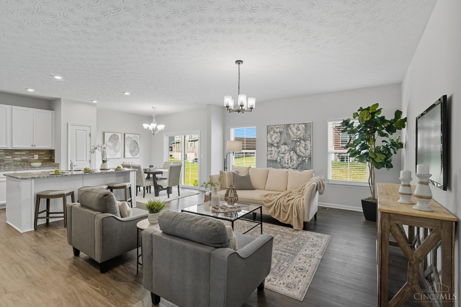 5913 Stones Throw Way