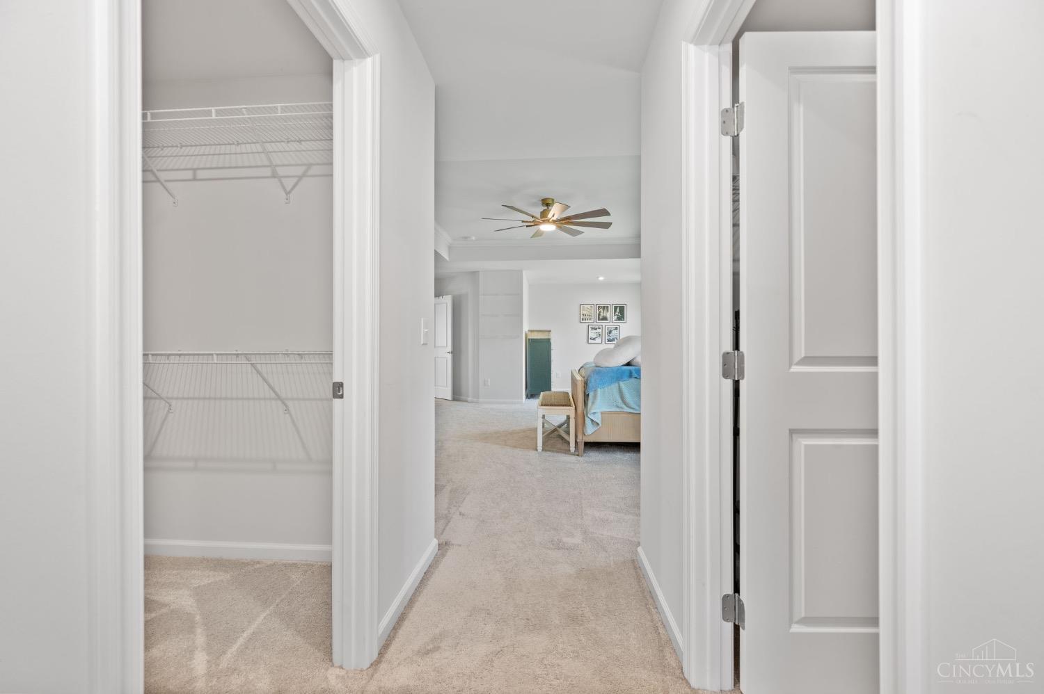 1146 Clover Field Drive, Miami Twp, Ohio image 35