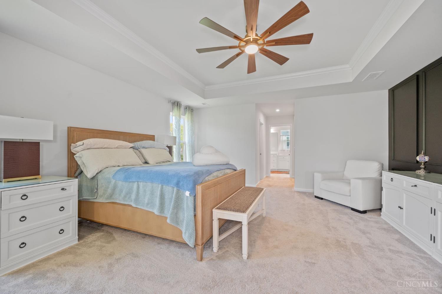 1146 Clover Field Drive, Miami Twp, Ohio image 32