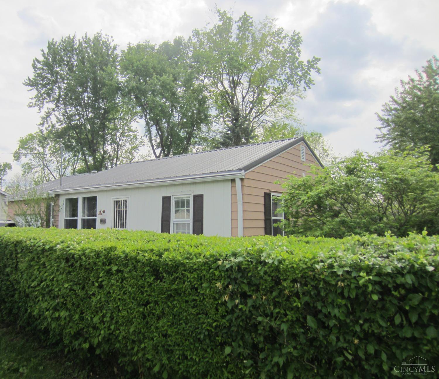 9407 Marcella Drive, Franklin, Ohio image 27