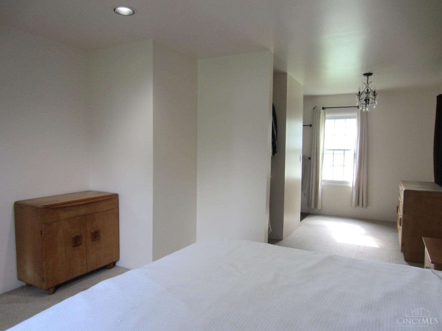 9407 Marcella Drive, Franklin, Ohio image 14