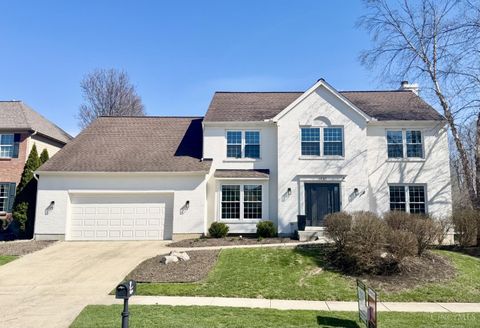 Photo of 1430 Tecumseh Drive, Hamilton Township, OH 45039 (MLS # 1872055)