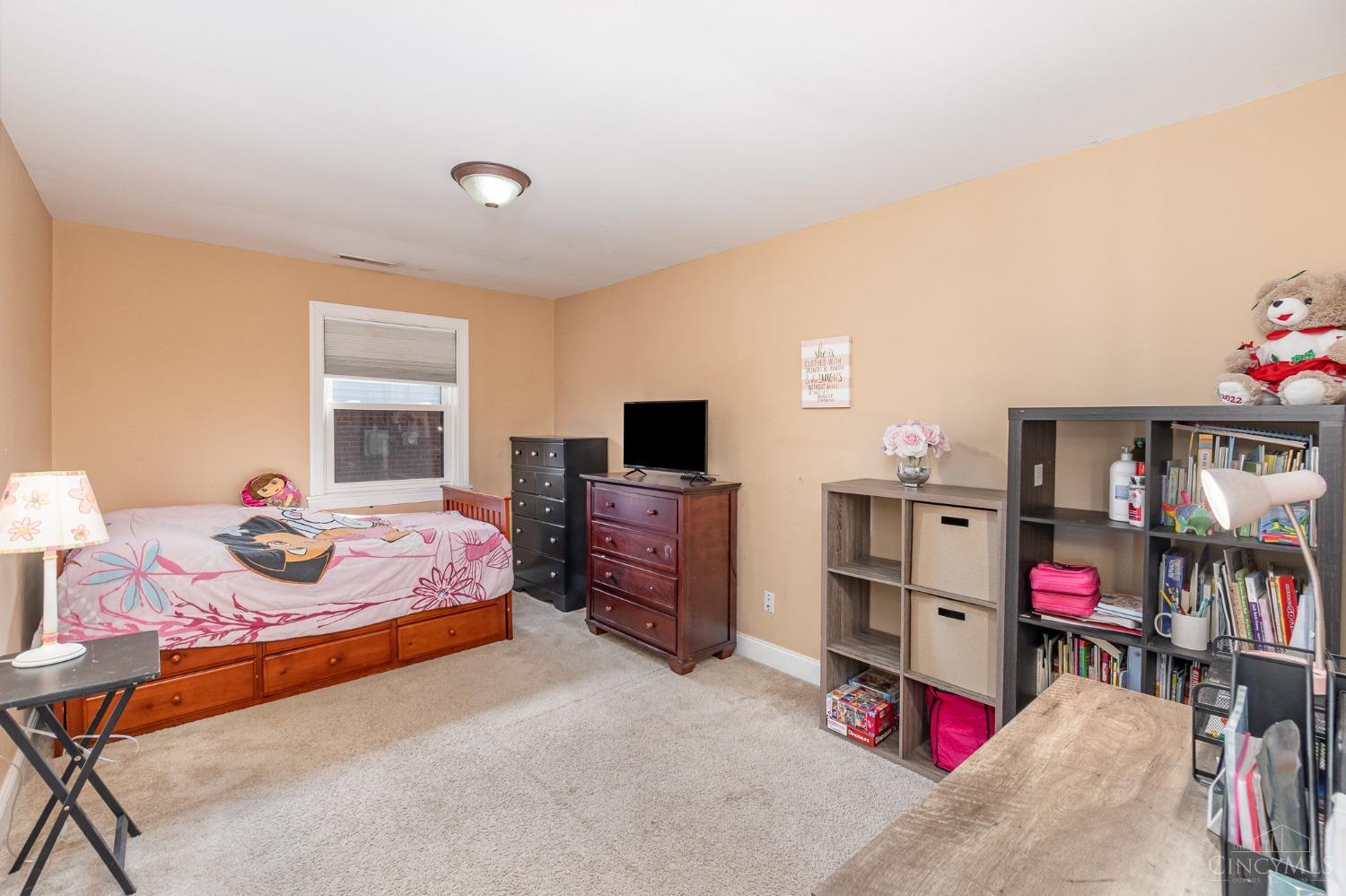 881 E Crescentville Road, Springdale, Ohio image 19
