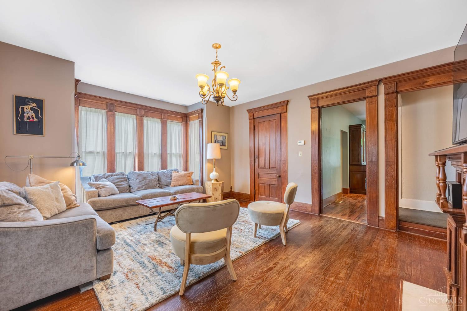 713 Central Avenue