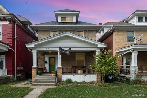 Photo of 963 Oakland Avenue, Cincinnati, OH 45205 (MLS # 1858058)