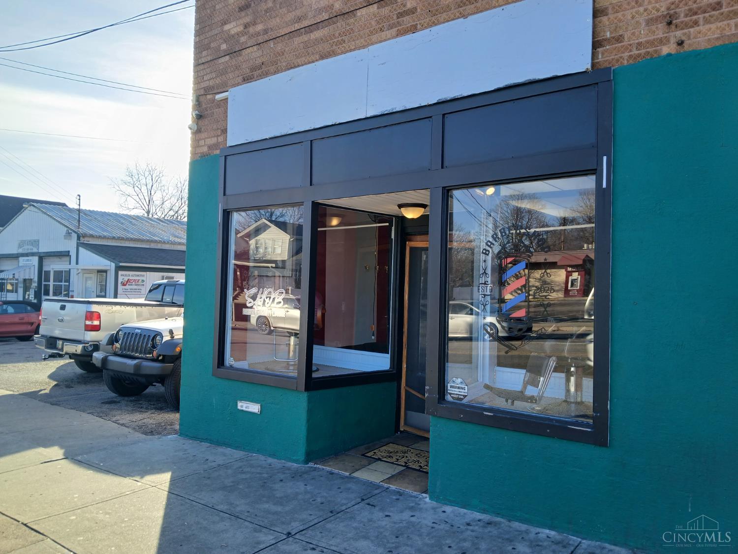 3095 Glenmore Avenue