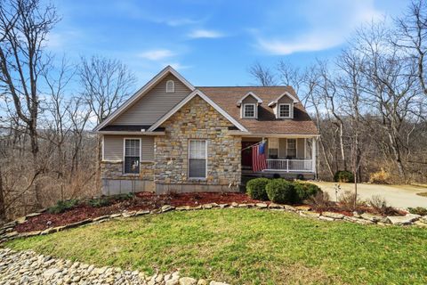 Homes For Sale - 19949 Overlook Circle<br/> Dearborn County, Lawrenceburg, IN 47025