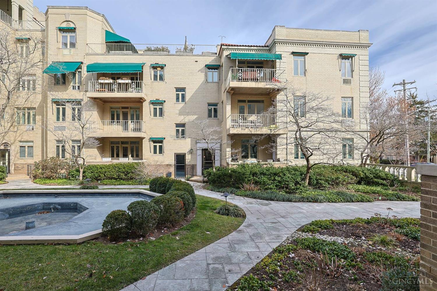 2378 Madison Road 34