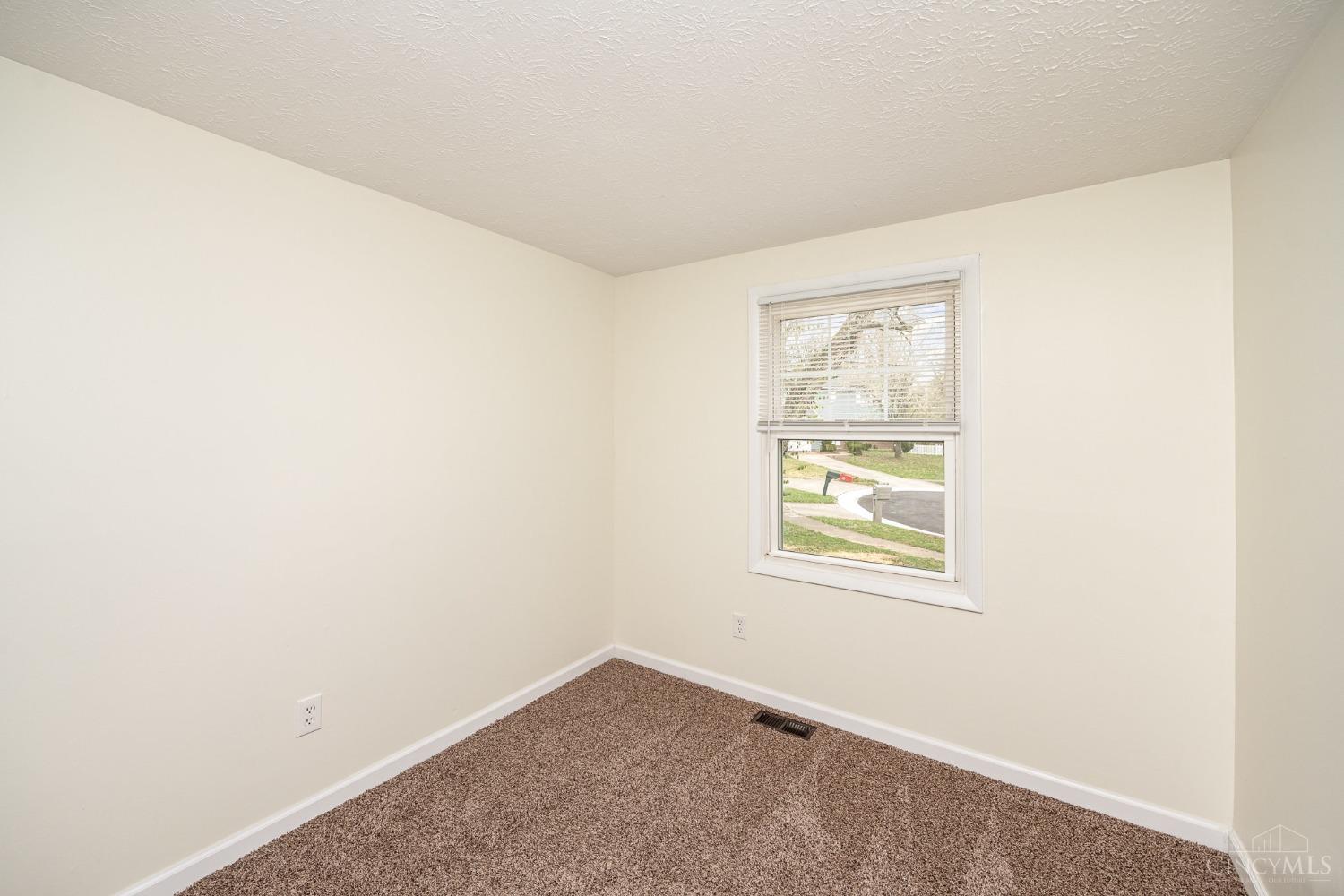 9146 Trelawney Court, Colerain Twp, Ohio image 16