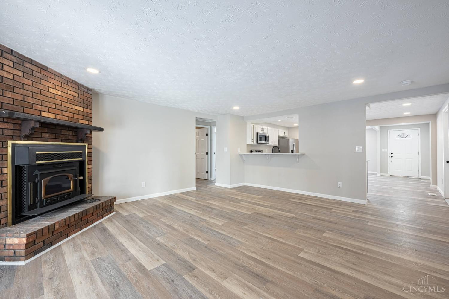 5260 Beechview Drive