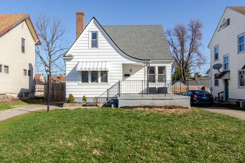 Photo of 4037 Corinth Boulevard, Dayton, OH 45410 (MLS # 1871197)