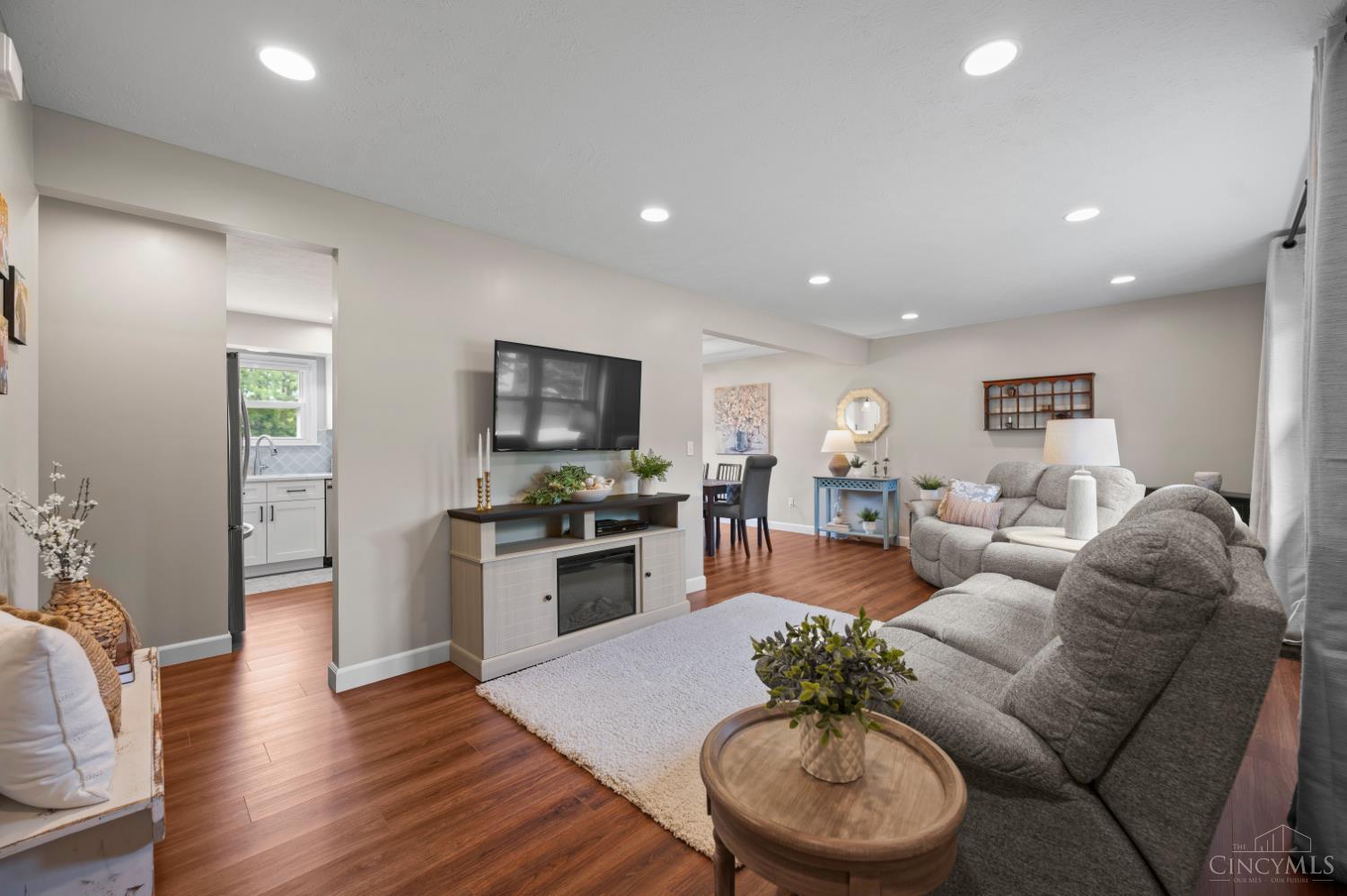 7847 Red Fox Drive