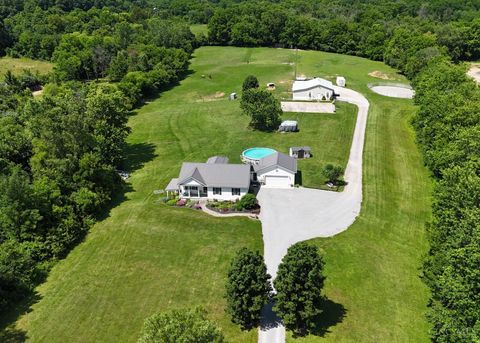 Photo of 8024 Hightop Road, Penn Twp, OH 45133 (MLS # 1883505)