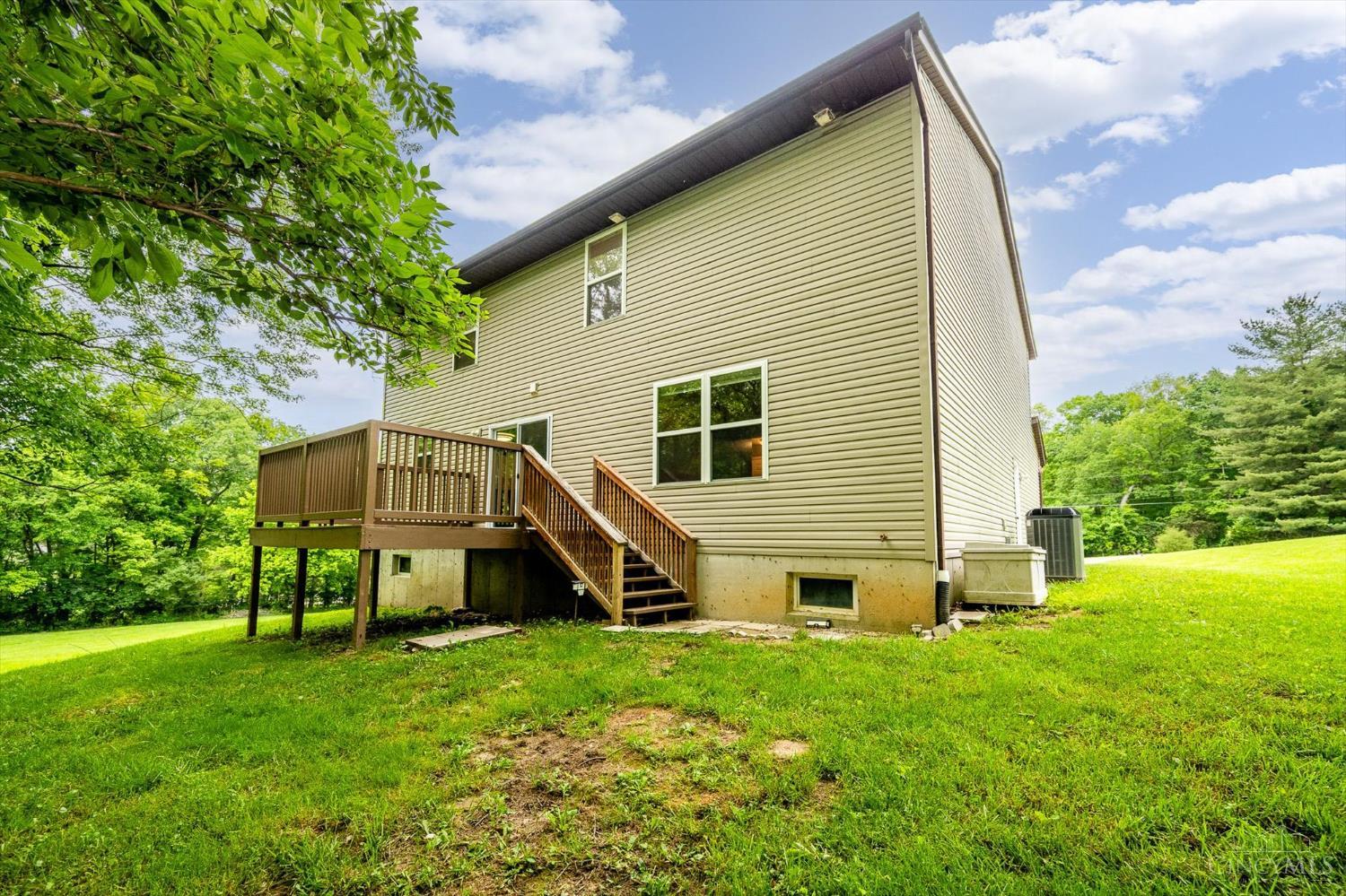 7075 Hill Station Road, Goshen Twp, Ohio image 6