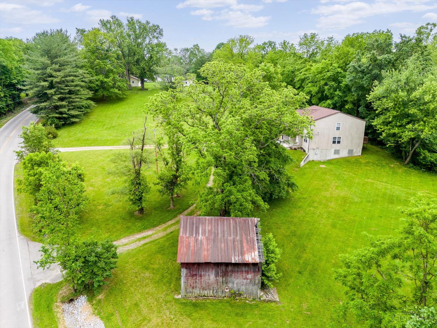 7075 Hill Station Road, Goshen Twp, Ohio image 4