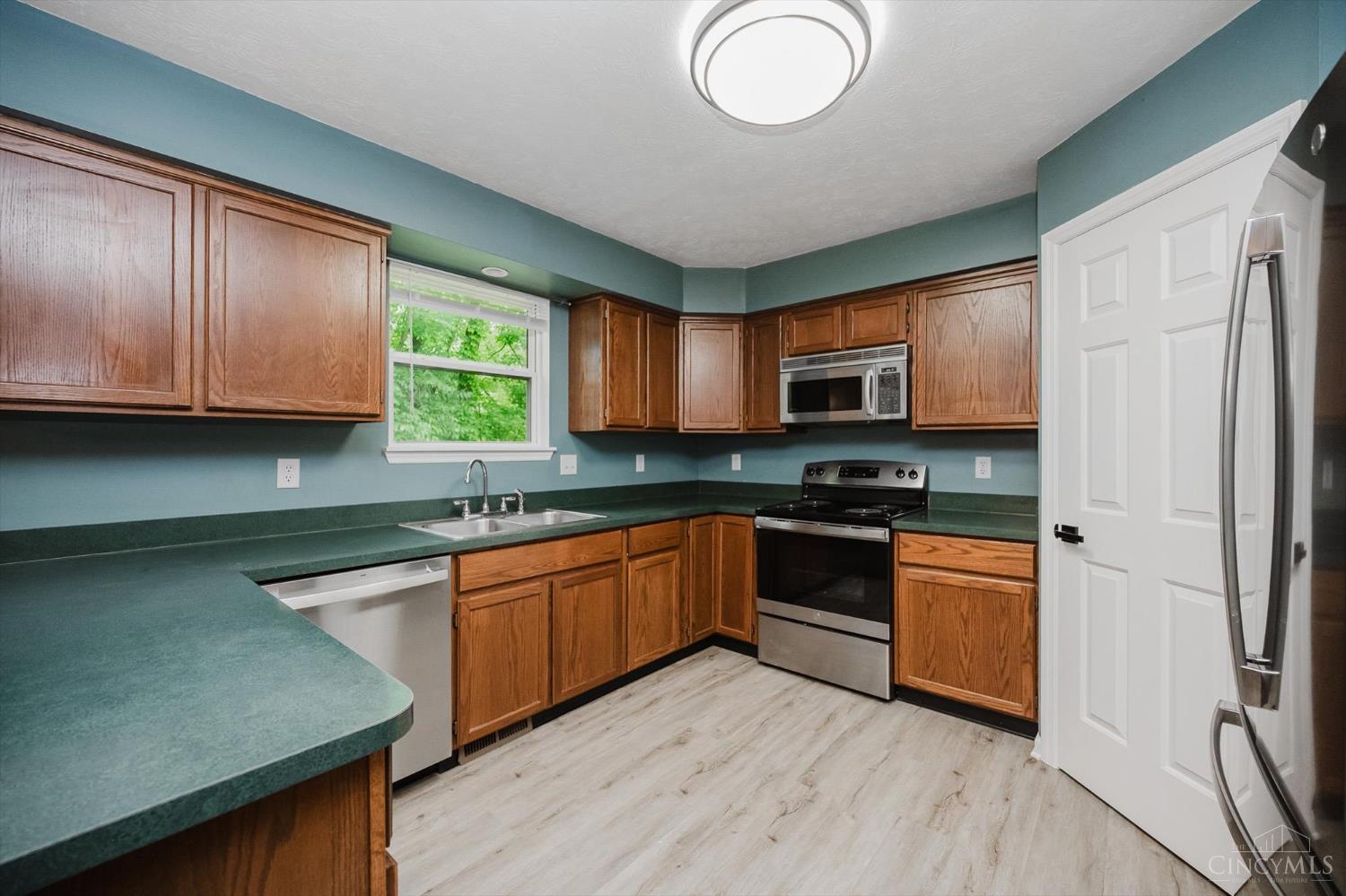 7075 Hill Station Road, Goshen Twp, Ohio image 15